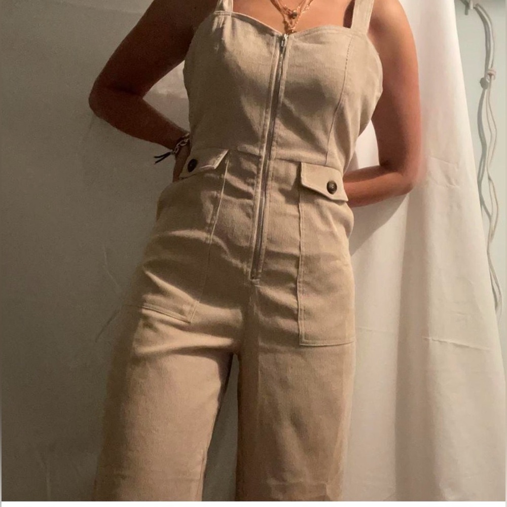 Nasty Gal Cream Corduroy Wide Leg Jumpsuit 4 Sweetheart Zip Y2K Cottagecore - Picture 1 of 7